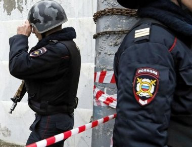 Ρωσία: Δύο επιχειρήσεις για τον εντοπισμό του πρώην διευθυντή εργοστασίου που σκότωσε φύλακα από τη ρωσική αστυνομία